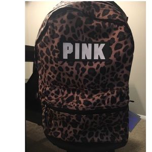VICTORIA SECRET’S PINK Backpack Lg Leopard print